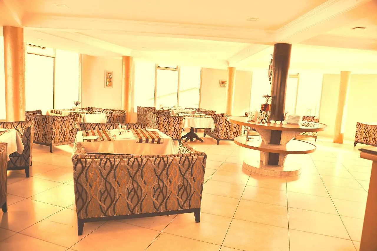 Hotel Ashiana Grand Shimla Resort